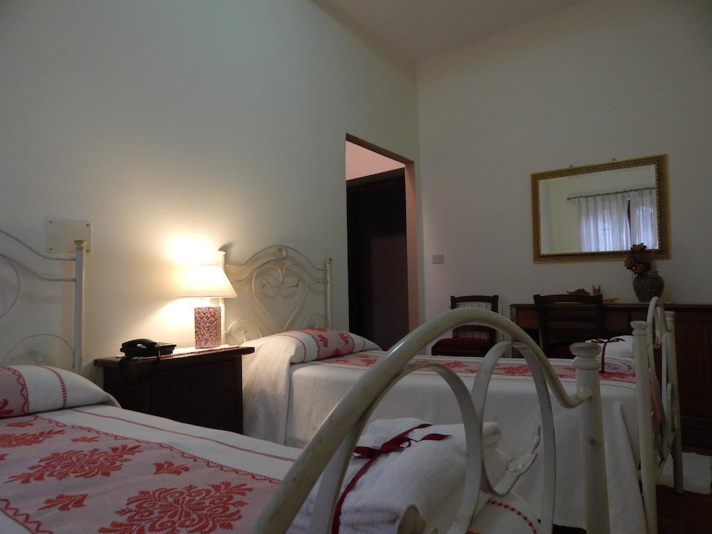 Hotel Il Platano Ottana Zimmer foto